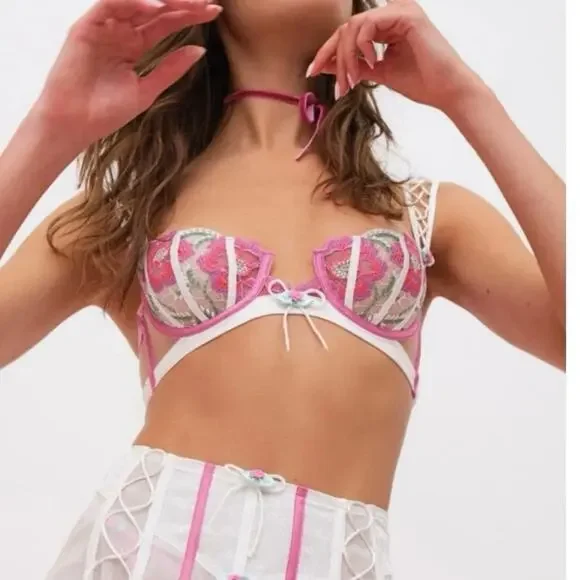 NWT For Love & Lemons Festival Floral Underwire Bra Victoria Secret’s 34D - Picture 2 of 11